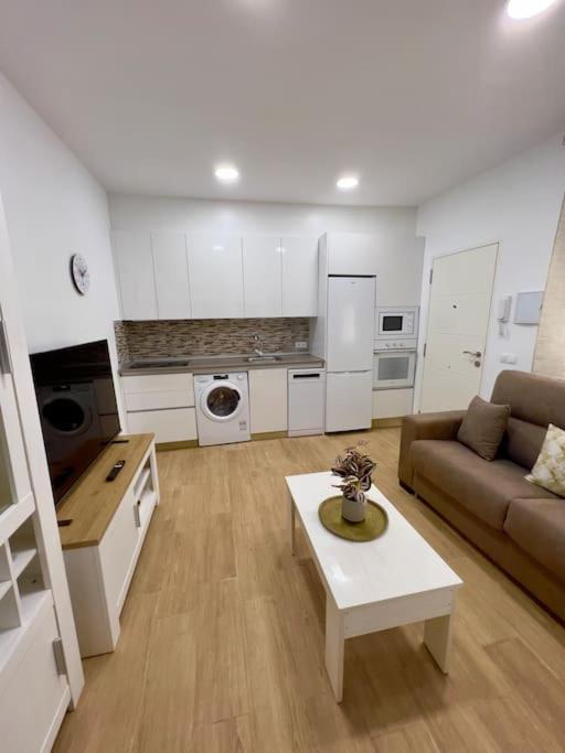 Rockside Residences Suites La Linea La Línea de la Concepción Eksteriør bilde
